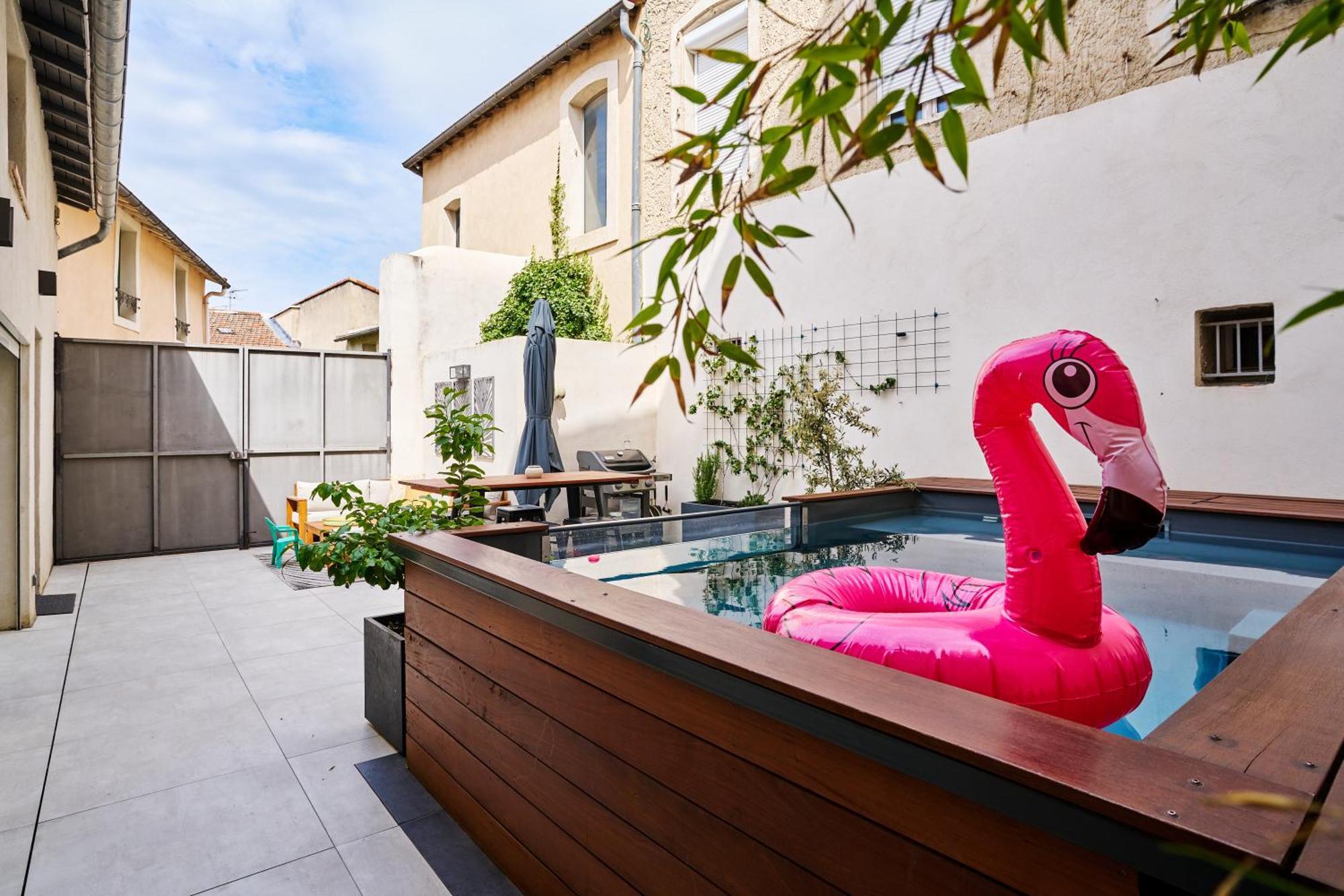 Maison De Moderne Climatisee Avec Piscine Holiday home