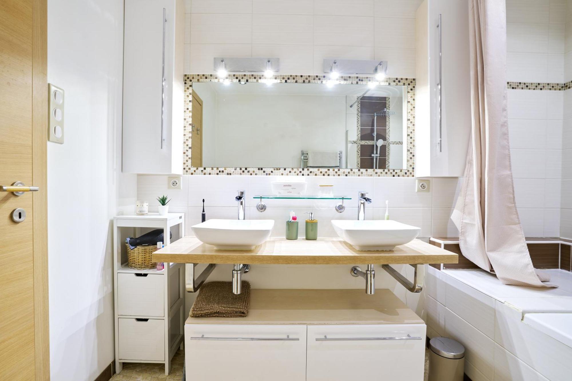 Maison De Moderne Climatisee Avec Piscine Holiday home *